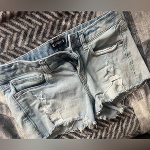 EXPRESS shorts